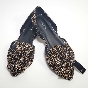 New Torrid Leopard Metallic gold black pointed toe flats bow detail  size 9.5WW